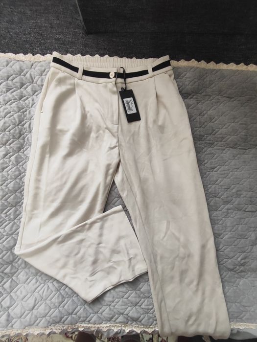 Продам костюм, женский