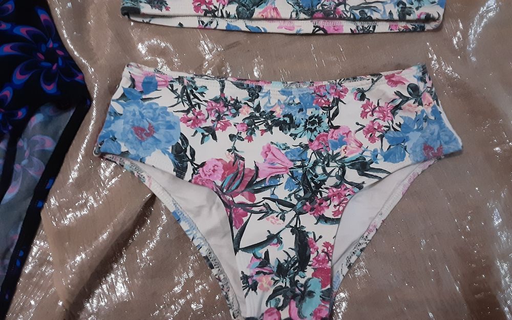 Детски бански 2 за 7€