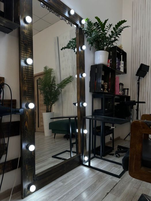 Продам напольное зеркало размером 100/170