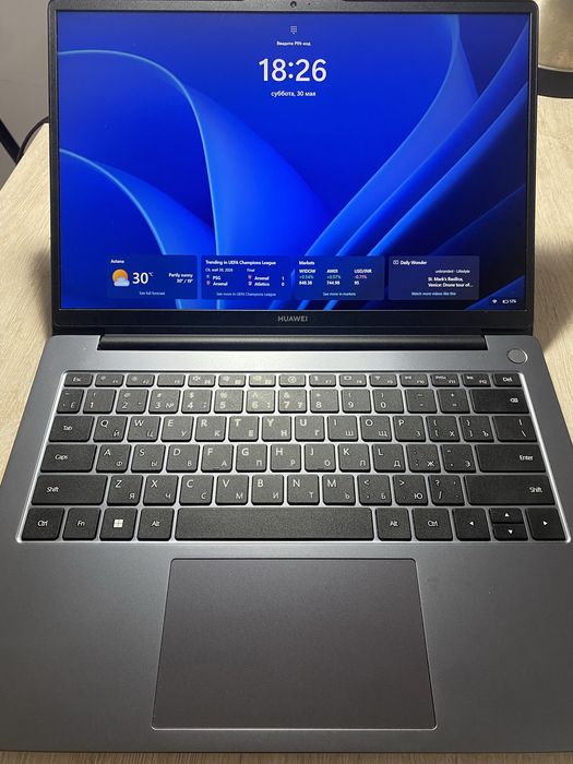 HUAWEI matebook D-14