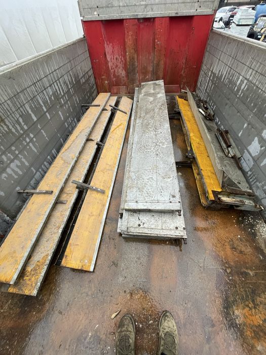 Semiremorca / Bena basculabila 3 parti / Schwarzmuller