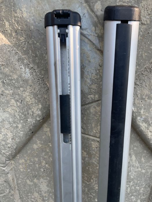Thule bare aluminiu transversale Smart Rack