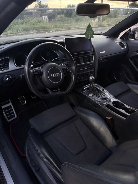Audi A5 3.0 quattro manual