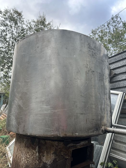 Продам чан 500л из нержовейки