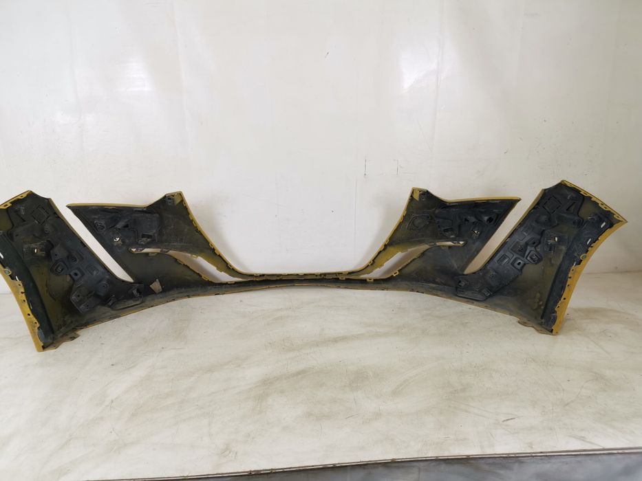 Предна броня Пежо / Peugeot 208 2 , Оригинална, в добро състояние