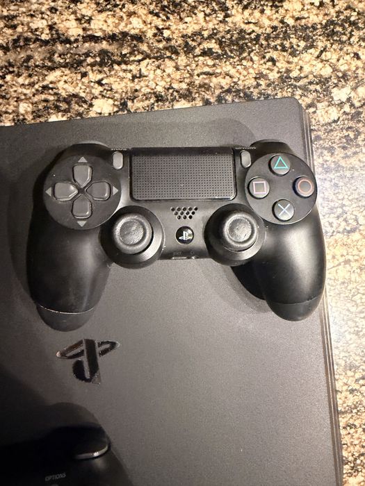 PlayStation 4 pro, 1TB