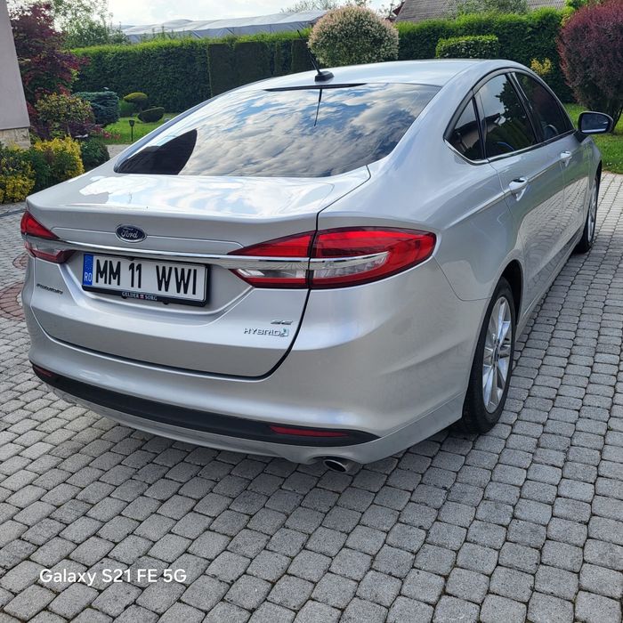 Ford Fusion Hybrid