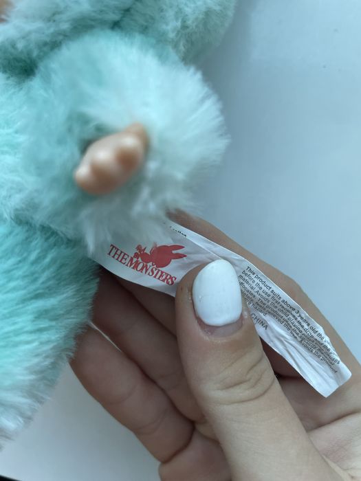 Плюшена изграчка Labubu