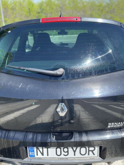 Renault clio 3 rs