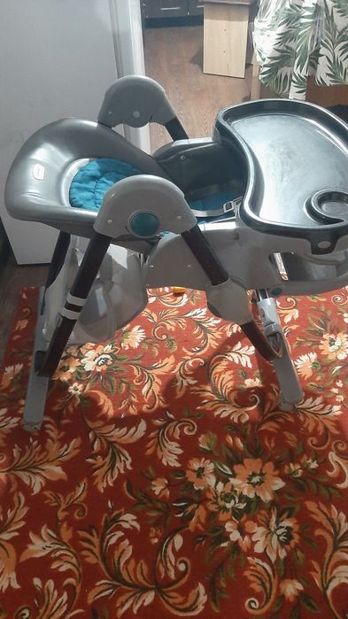 Продам детский стул