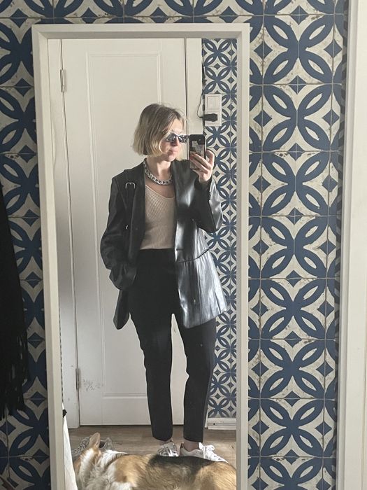 Кожаный пиджак zarina