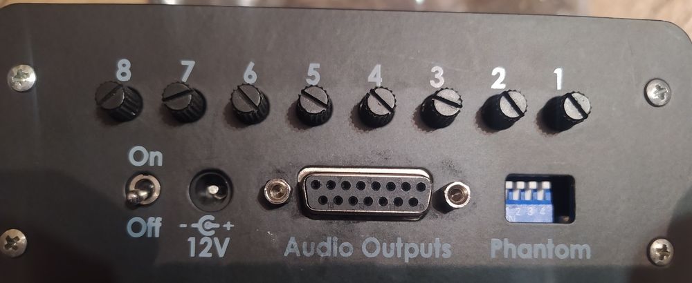 Предварительный усилитель