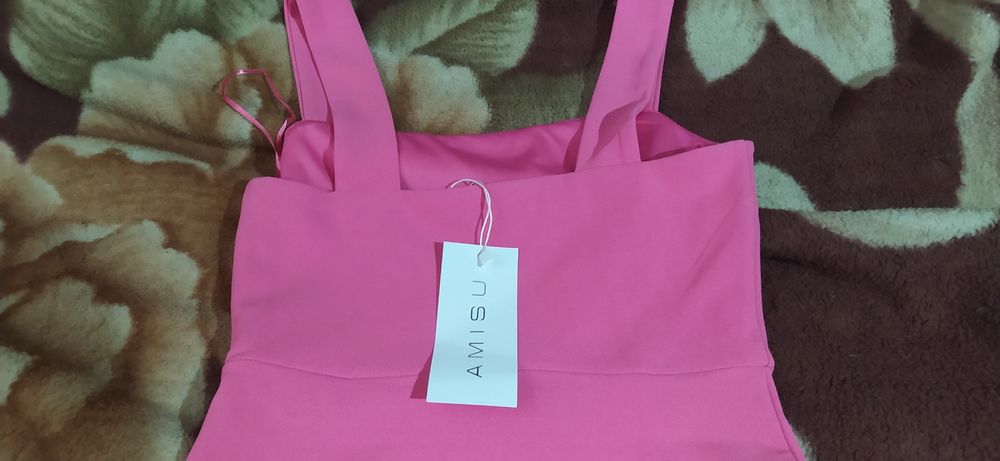 Продам, абсолютно новое платье