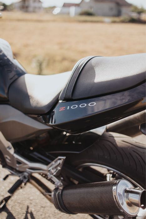 Vând Kawasaki Z1000 2006
