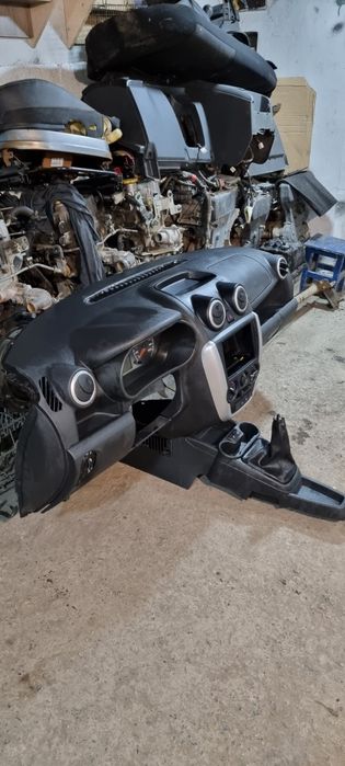 Панель торпедо Лада Гранта