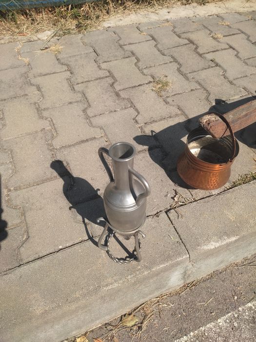 менчета с кобилица стари калайдисани