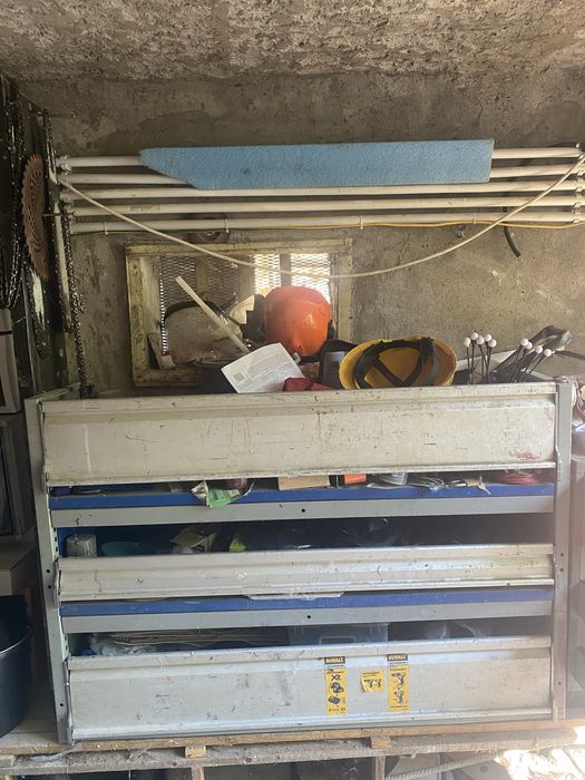 Dulap metalic camioneta