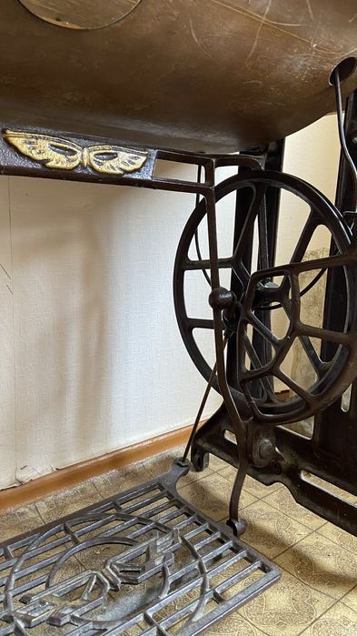 Швейная машинка