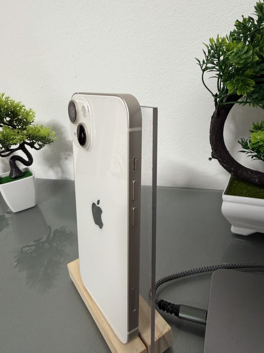 Iphone 14-white