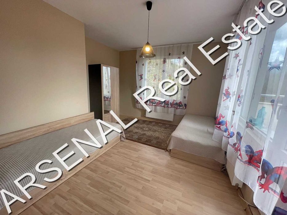 Дава се под наем Къща в с. Владая, Област София-град - 260 кв.м за 1200 € - Снимка #2