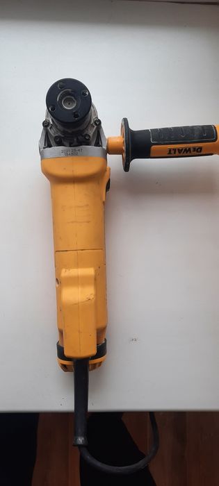 Штроборез DeWALT DWE46107