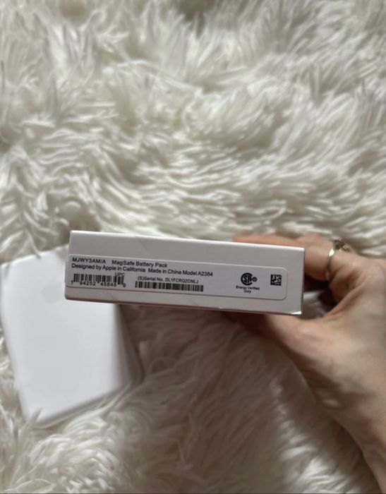 Magsafe battery pack