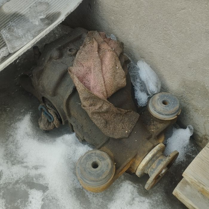 Передний бампер на лексус gs300