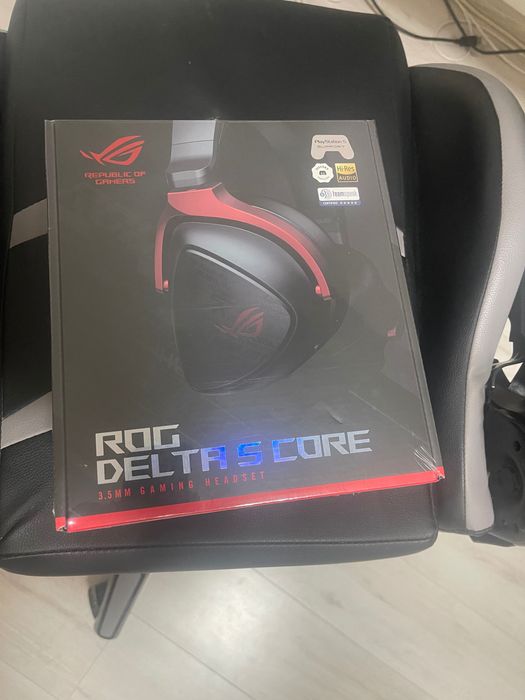 Casti gaming ROG DELTA S CORE noi sigilate