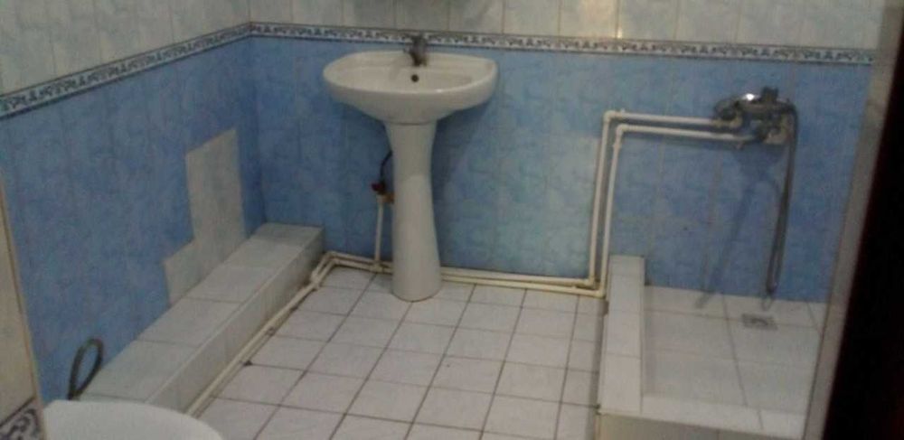 Чарвак,Продаётся дача 6 соток, 5 комнат, 2 этажа.