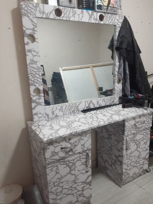 Mebel Sotiladi holati yaxshi