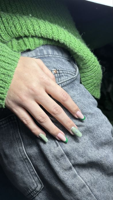 Unghii cu gel, poligel