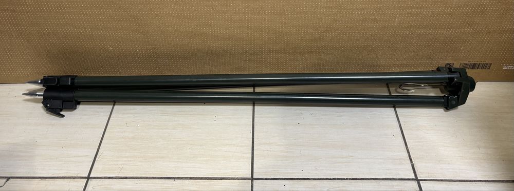 MDM vinde: Tripod Delphin Classa Triple.