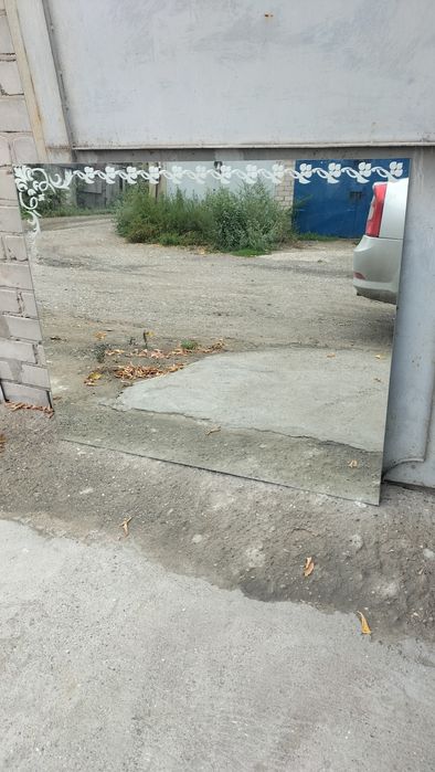 Продам зеркало для парикмахерских