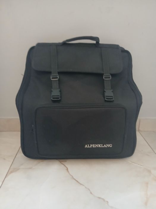 Vand acordeon Parrot