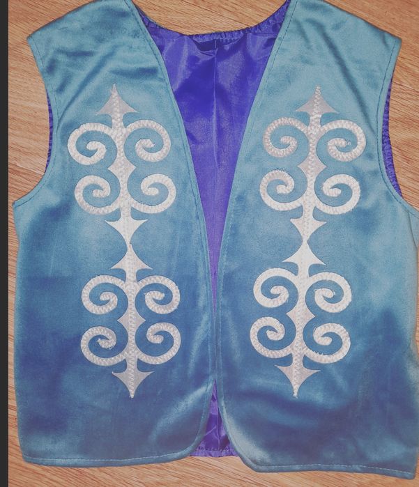 Национальный жилет