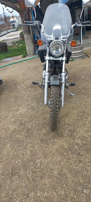 Мотоциклет Honda Rebel