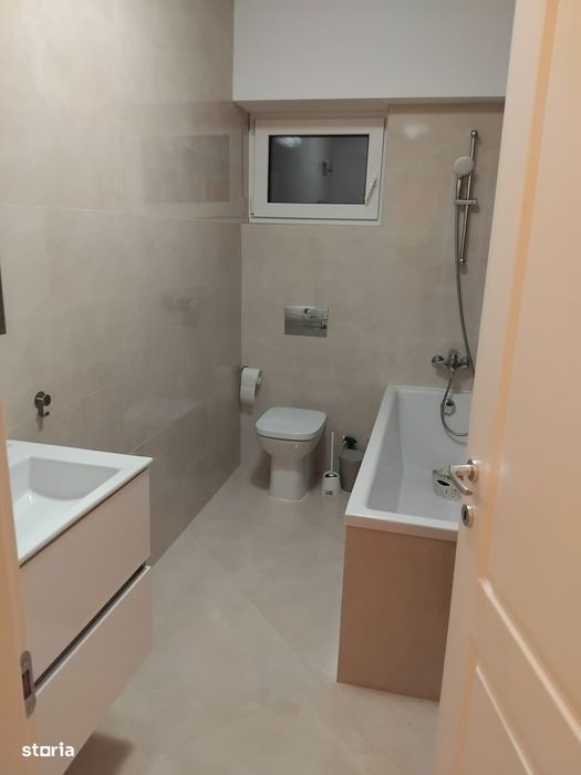 Apartament 3 camere zona Tatarasi