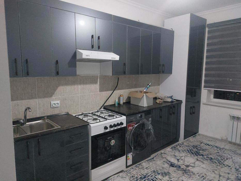 BEZ MAKLER Uzoq muddatga oilaga ijaraga beraman
Uy metroga yaqin joyga