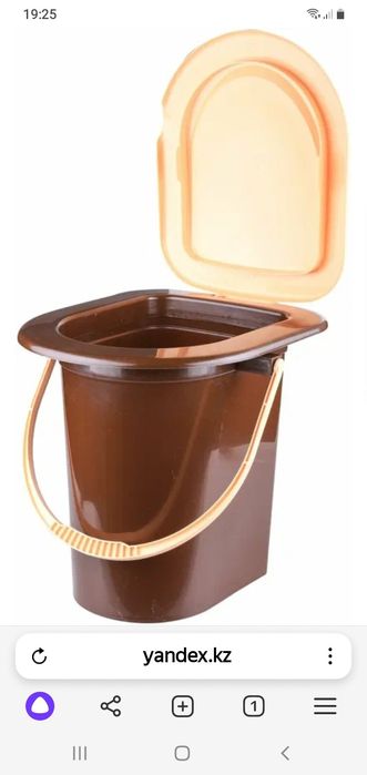 Продам корзину для белья и биотуалет ведро