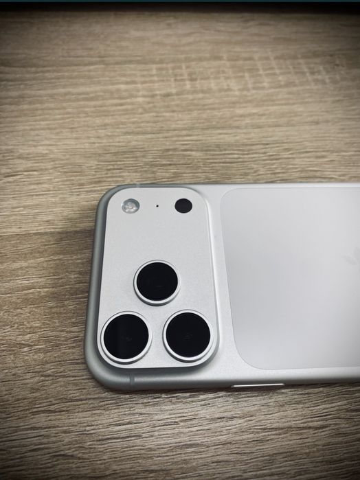 iPhone 17 pro max 256 gb 100%