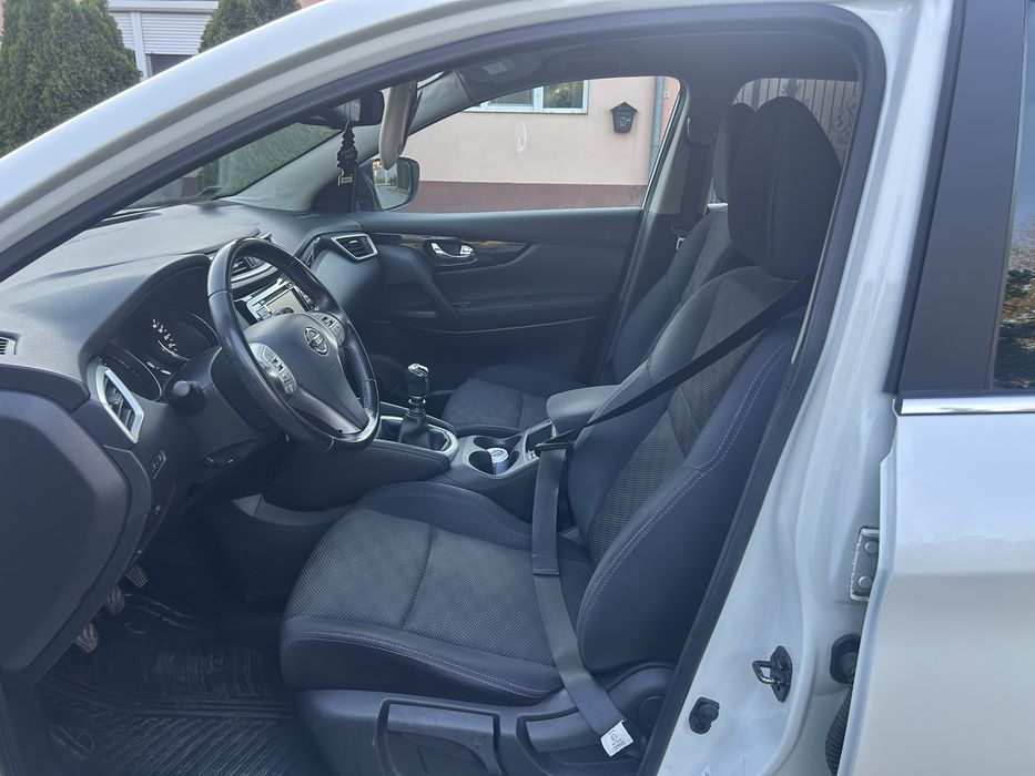 Nissan qashqai 1.6 dci 130 cp, 4x4, full led,an fabr 2014,euro5