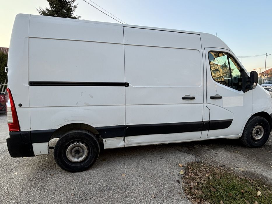 50 е.  Товарен МАКСИ БУС МИКРОБУС ПОД НАЕМ КЛИМТИК София 50 е / 24 ч.