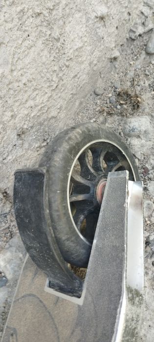 Продам трюковой самокат