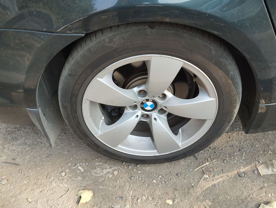 Dezmembrari  BMW 5 (E60, E61)  2003  > 2010 525 d Motorina