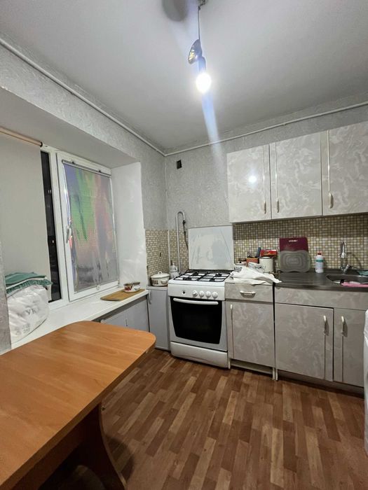 Продается 2 кв в районе 8 микрорайона