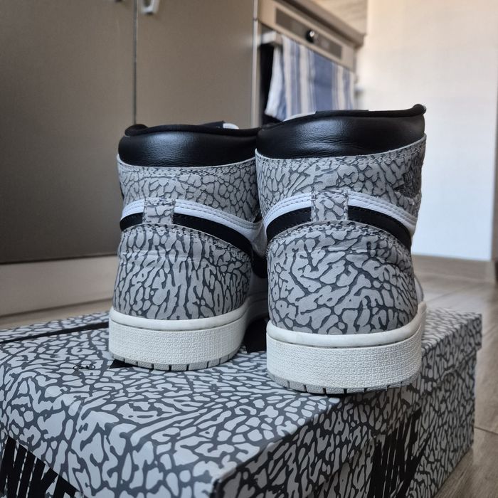 Air Jordan 1 Retro High OG White Cement