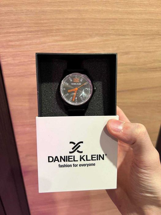 Часы наручные Daniel Klein
