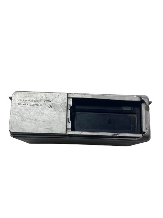 Magazie Cd Toyota Land Cruiser 90 _J9_ 1995 ->