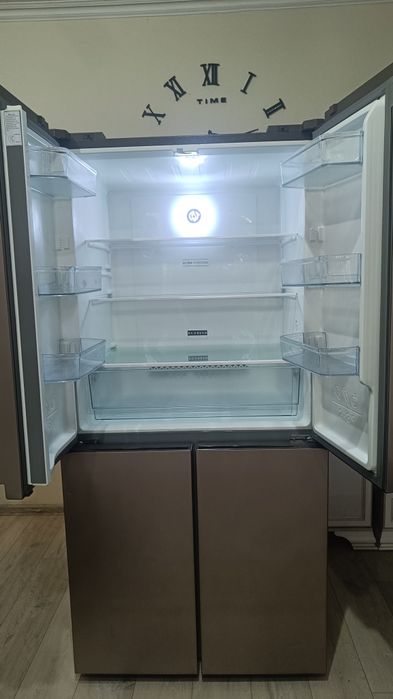 Продам холодильник Daushher