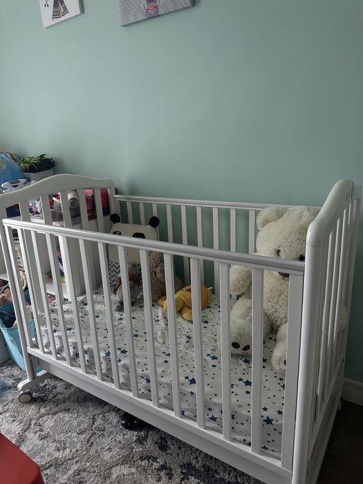 Кроватка для ребенка от 0 месяцев до 3х лет
